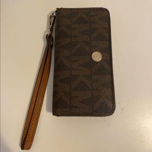 MK Wristlet wallet